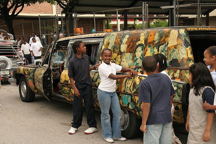 h20070510_ArtCarDrag 014 